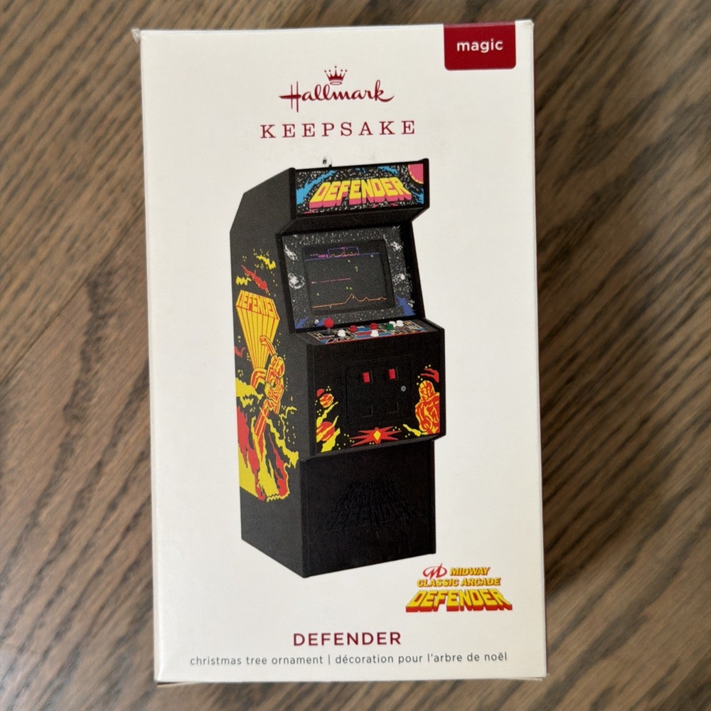Hallmark 2019 Defender Arcade Video Game Magic Keepsake Ornament New